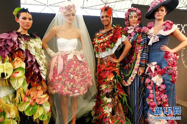 第五十届荷兰国际园艺展 模特鲜花装风情万千